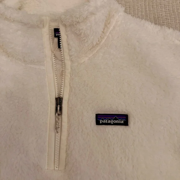 Patagonia Winter White Fleece Half-Zip Pullover - Picture 2 of 5